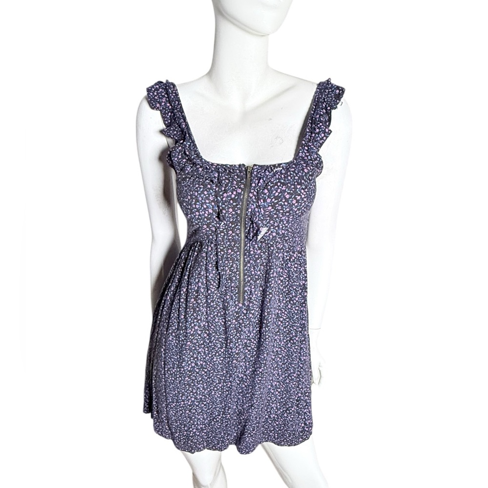 Kimchi Blue babydoll dress pinafore Floral Ruffle Straps‎ liberty print